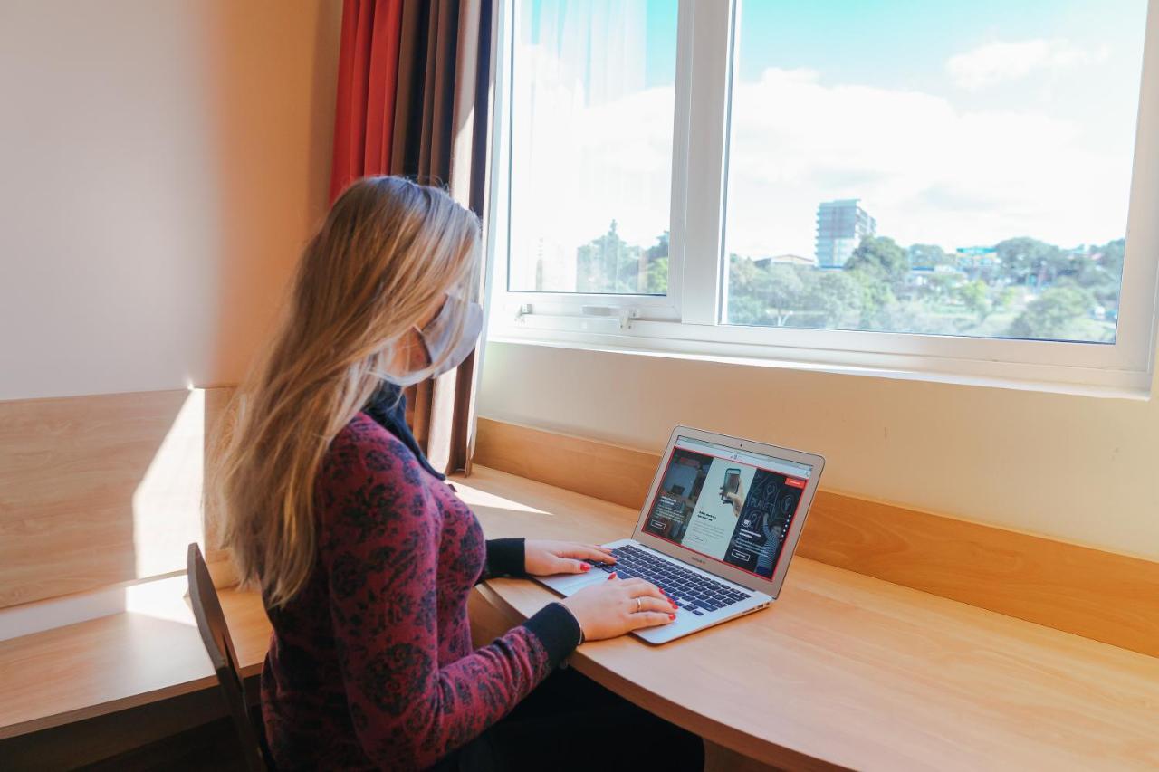 Ibis Novo Hamburgo Hotell Exteriör bild