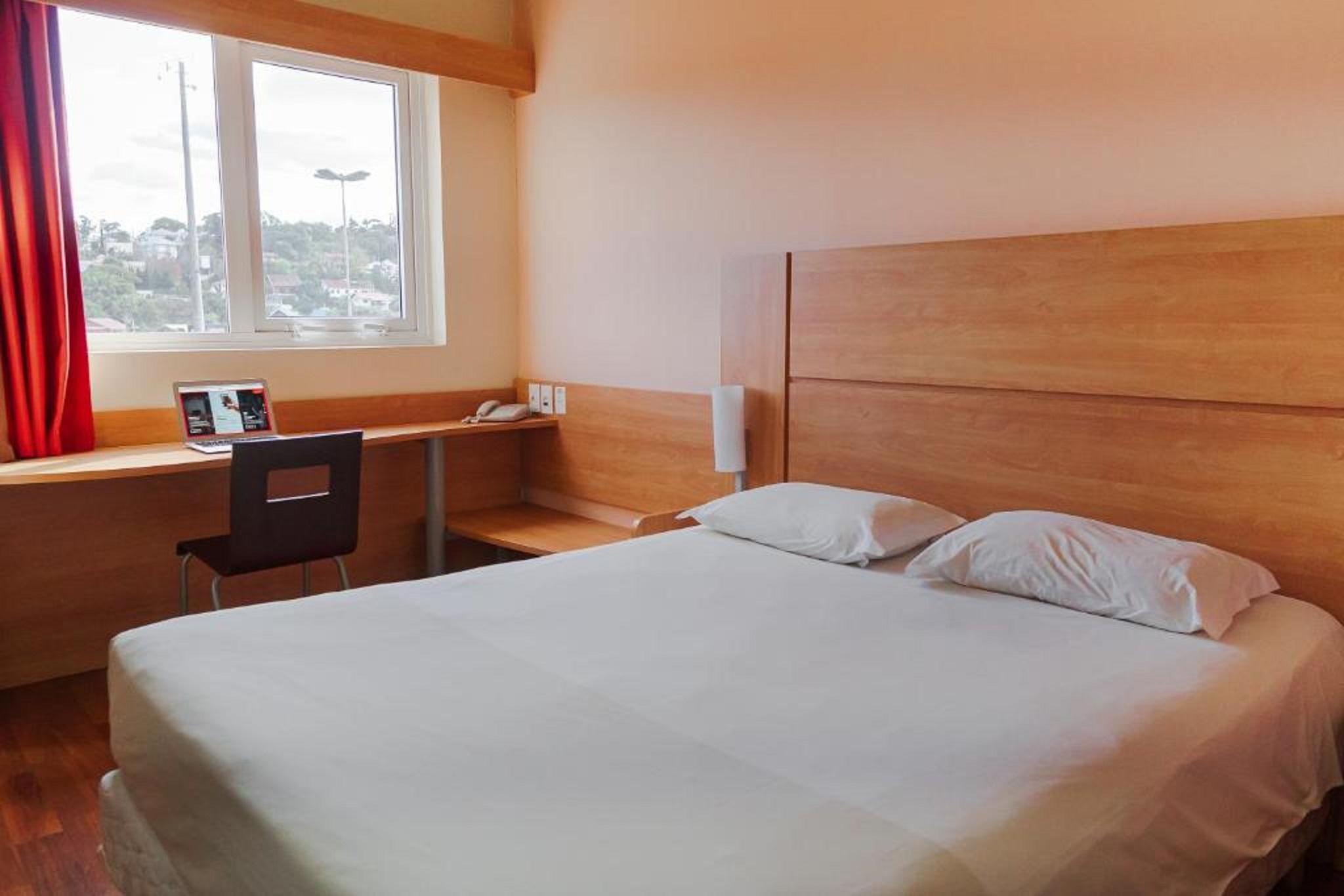 Ibis Novo Hamburgo Hotell Exteriör bild